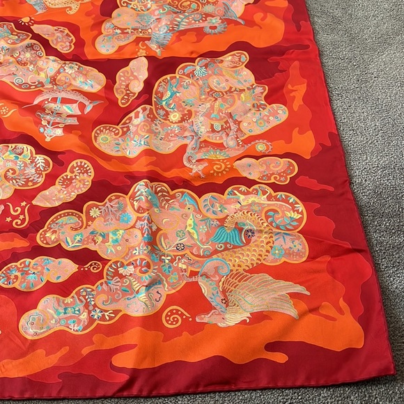 HERMES Silk Nuees Imaginaires Scarf 90 - Picture 14 of 17